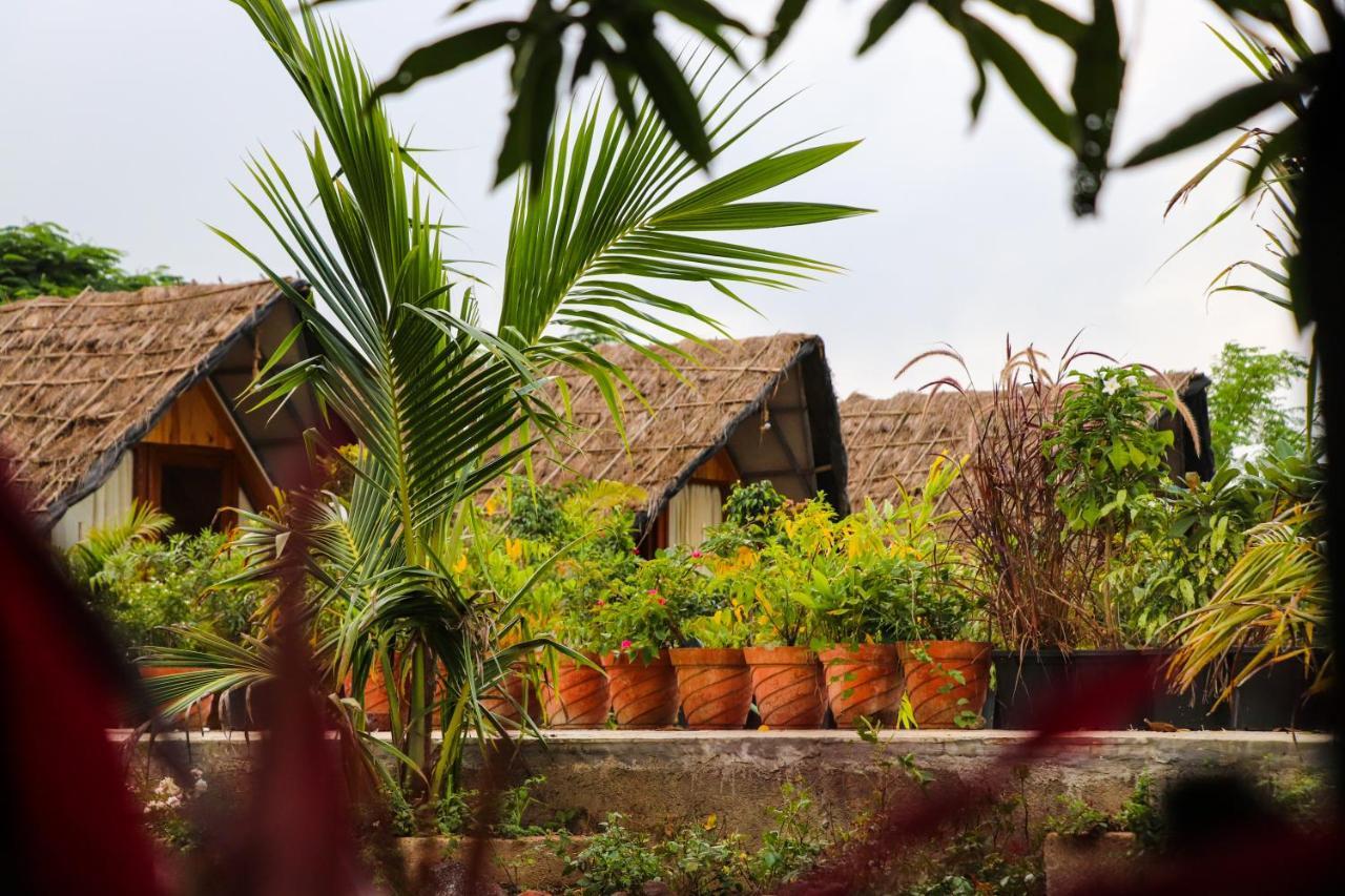 The Vintage Farm Mahirāvani Exterior foto